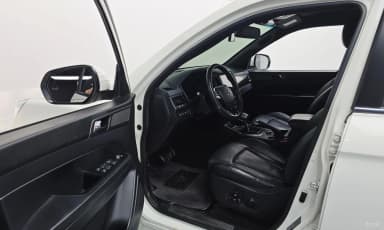 Rexton Sports Khan