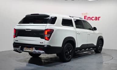 Rexton Sports Khan