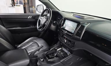 Rexton Sports Khan