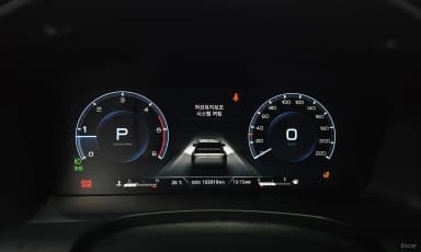 Rexton Sports Khan