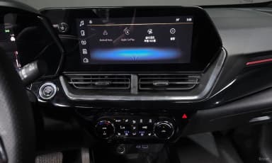 Trax Crossover