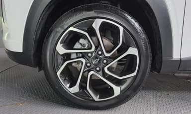 Trax Crossover
