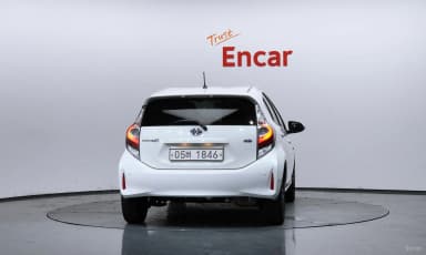 Prius C