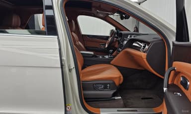 Bentayga
