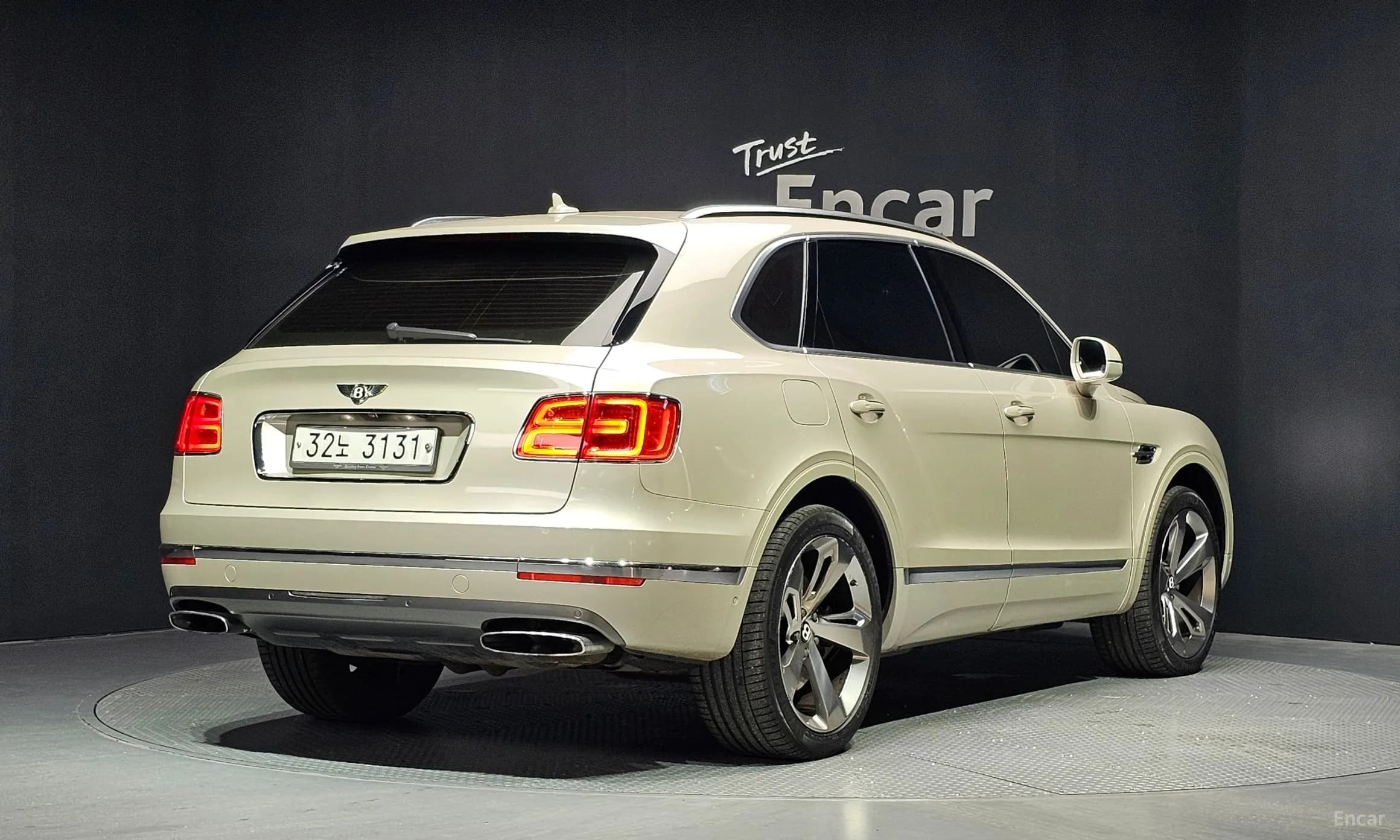 Bentayga