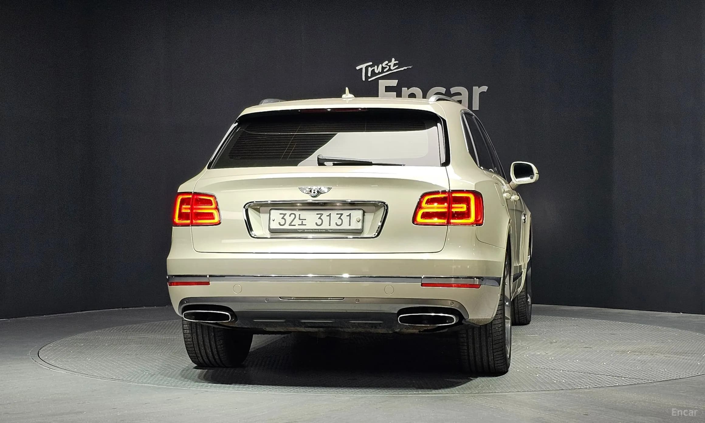 Bentayga