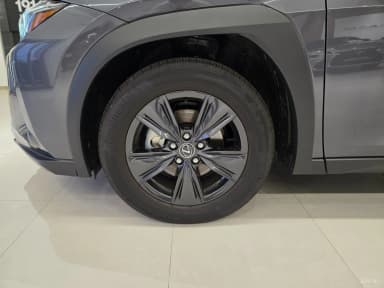UX300h