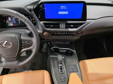 UX300h