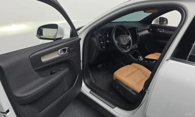 XC40