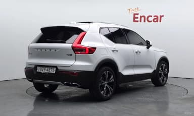 XC40