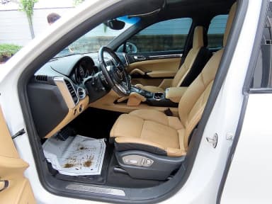 New Cayenne