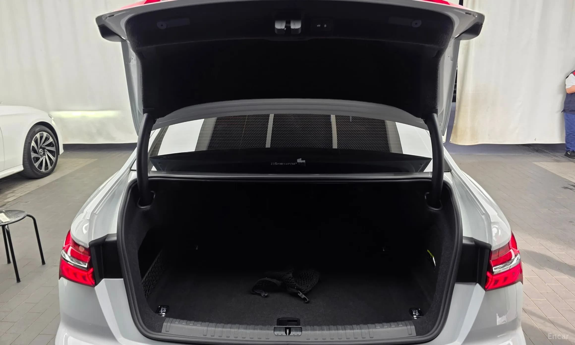 A6 (C8)