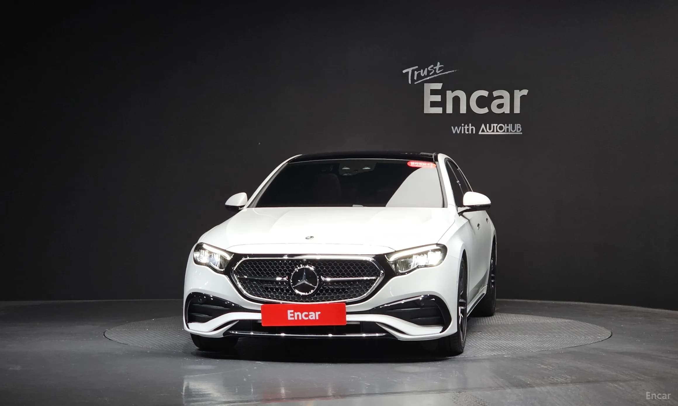 E-Class W214