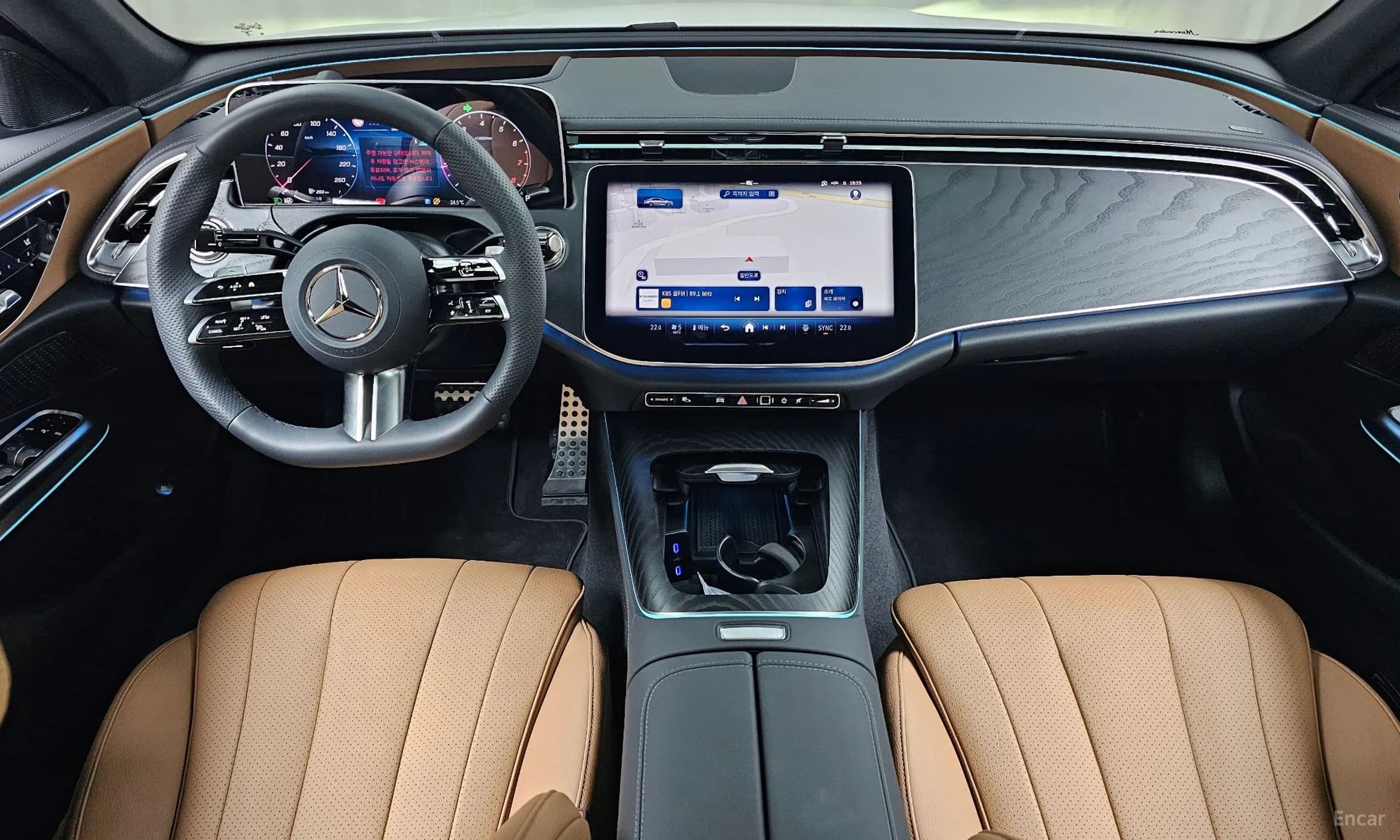E-Class W214