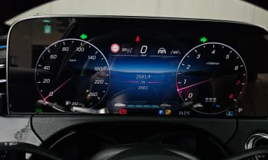 E-Class W214