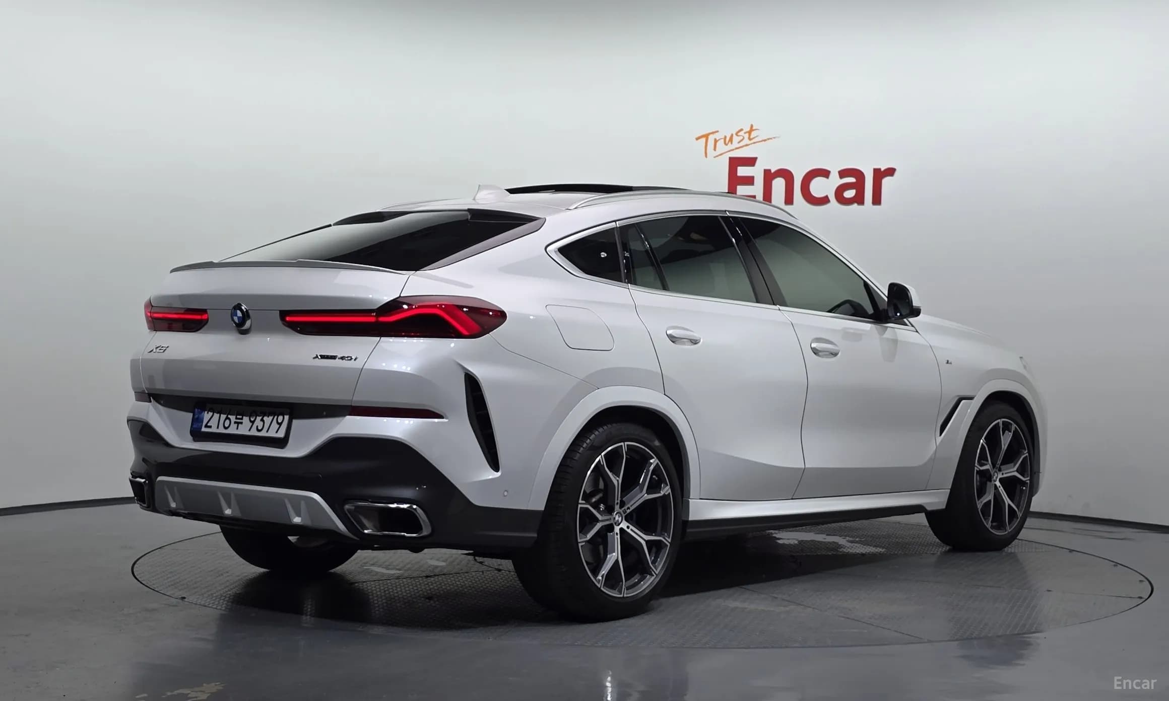 X6 (G06)