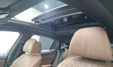 X6 (G06)