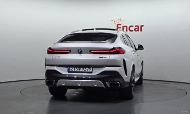 X6 (G06)
