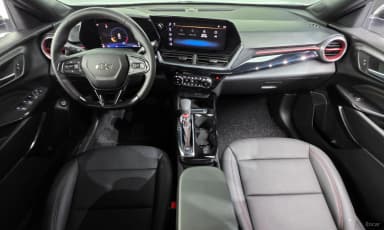 Trax Crossover