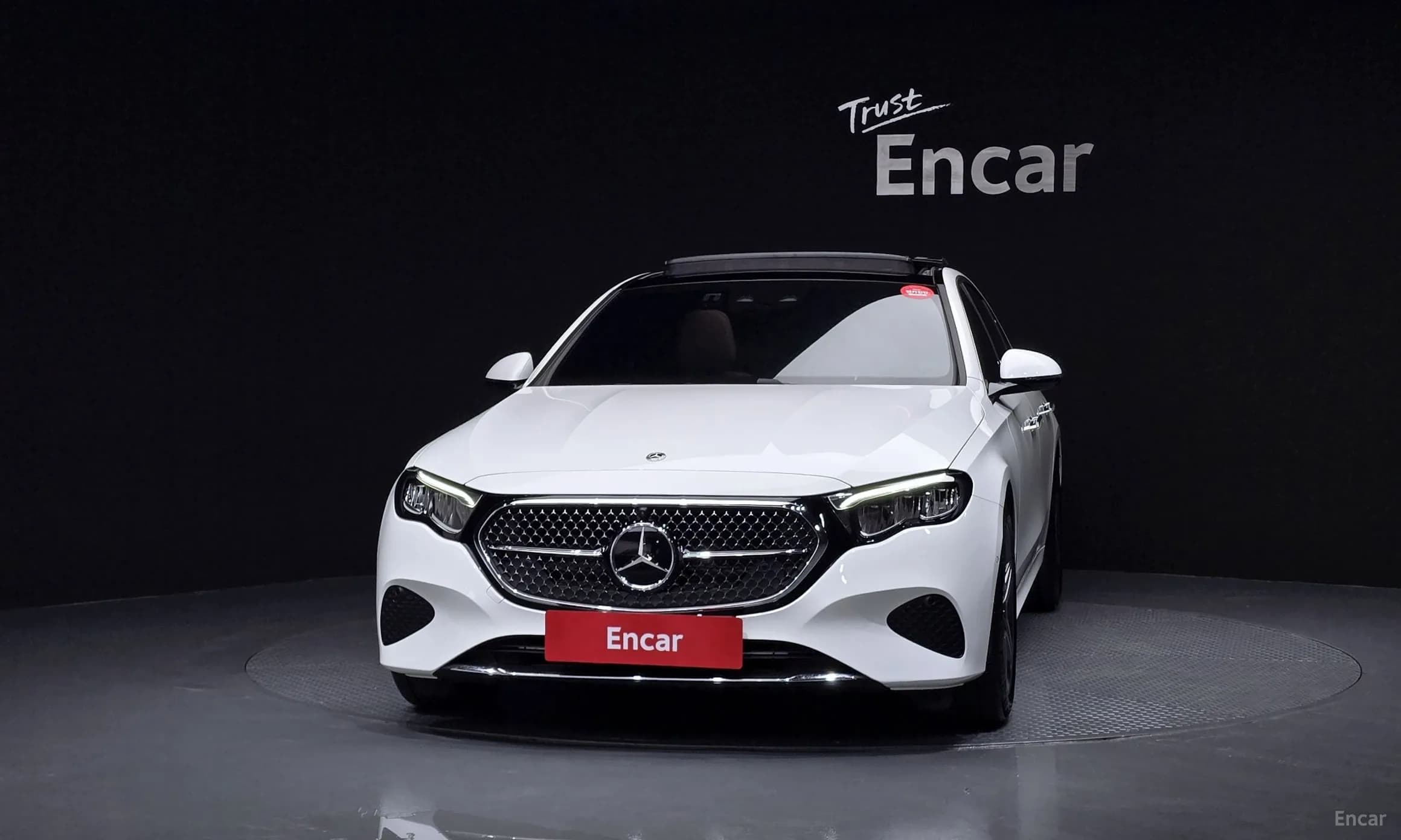 E-Class W214