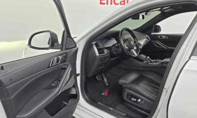 X6 (G06)