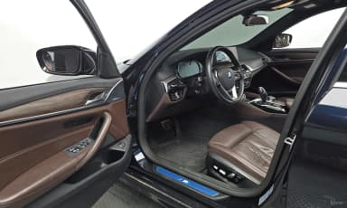 5 Series (G30)