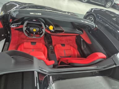 SF90 Spyder