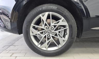 GV70