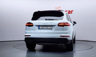 New Cayenne