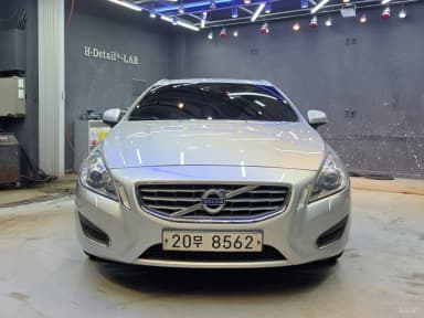 V60
