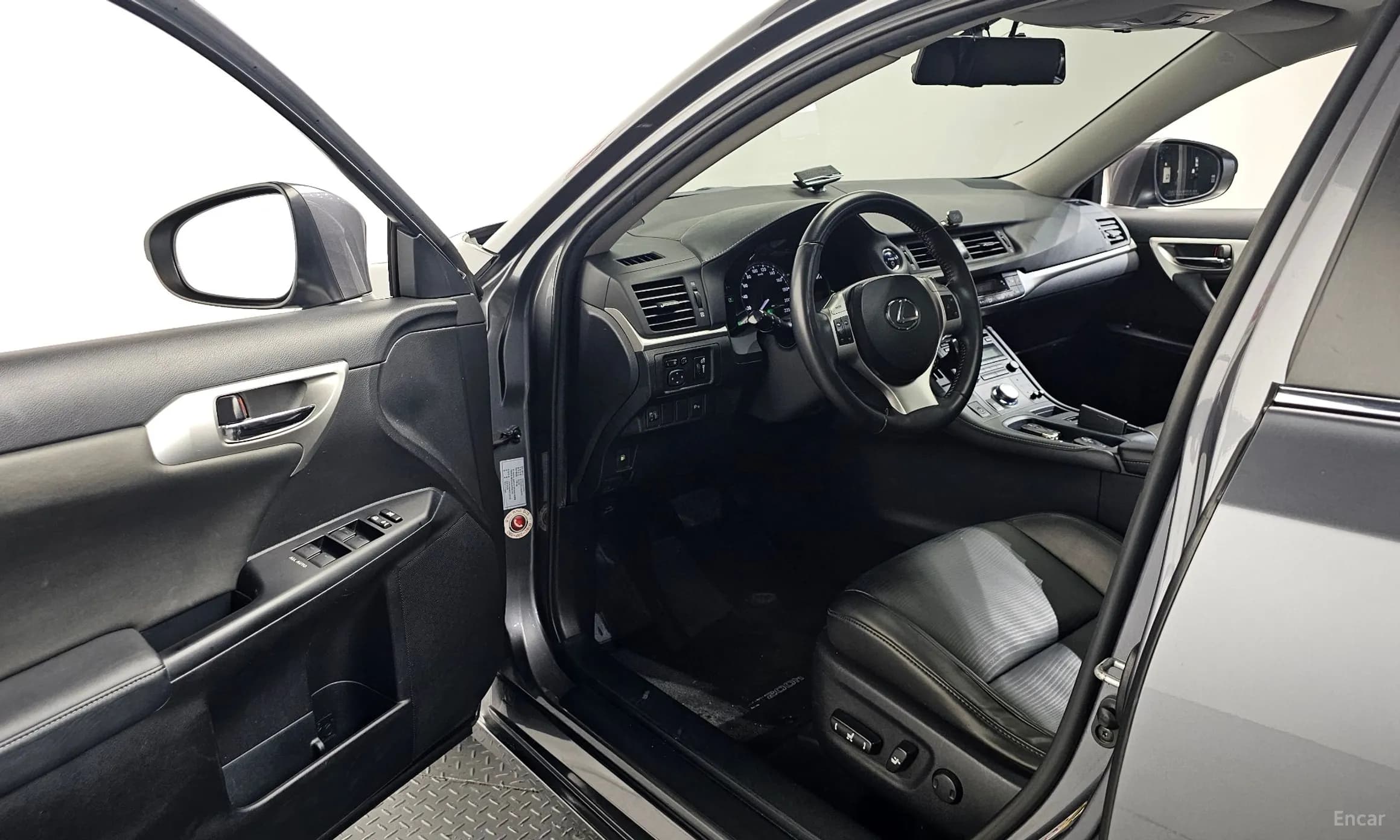 CT200h