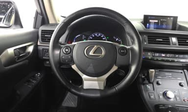CT200h