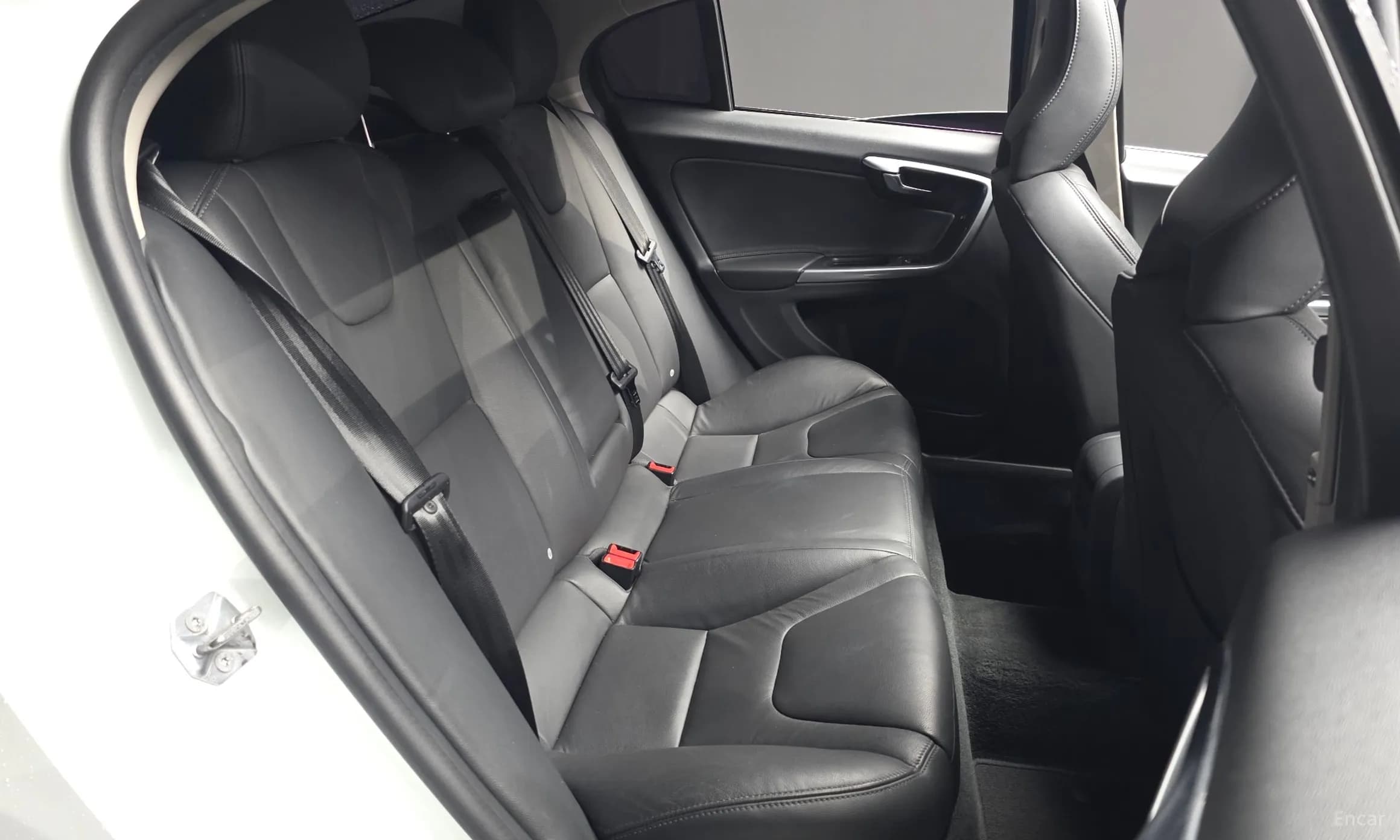S60