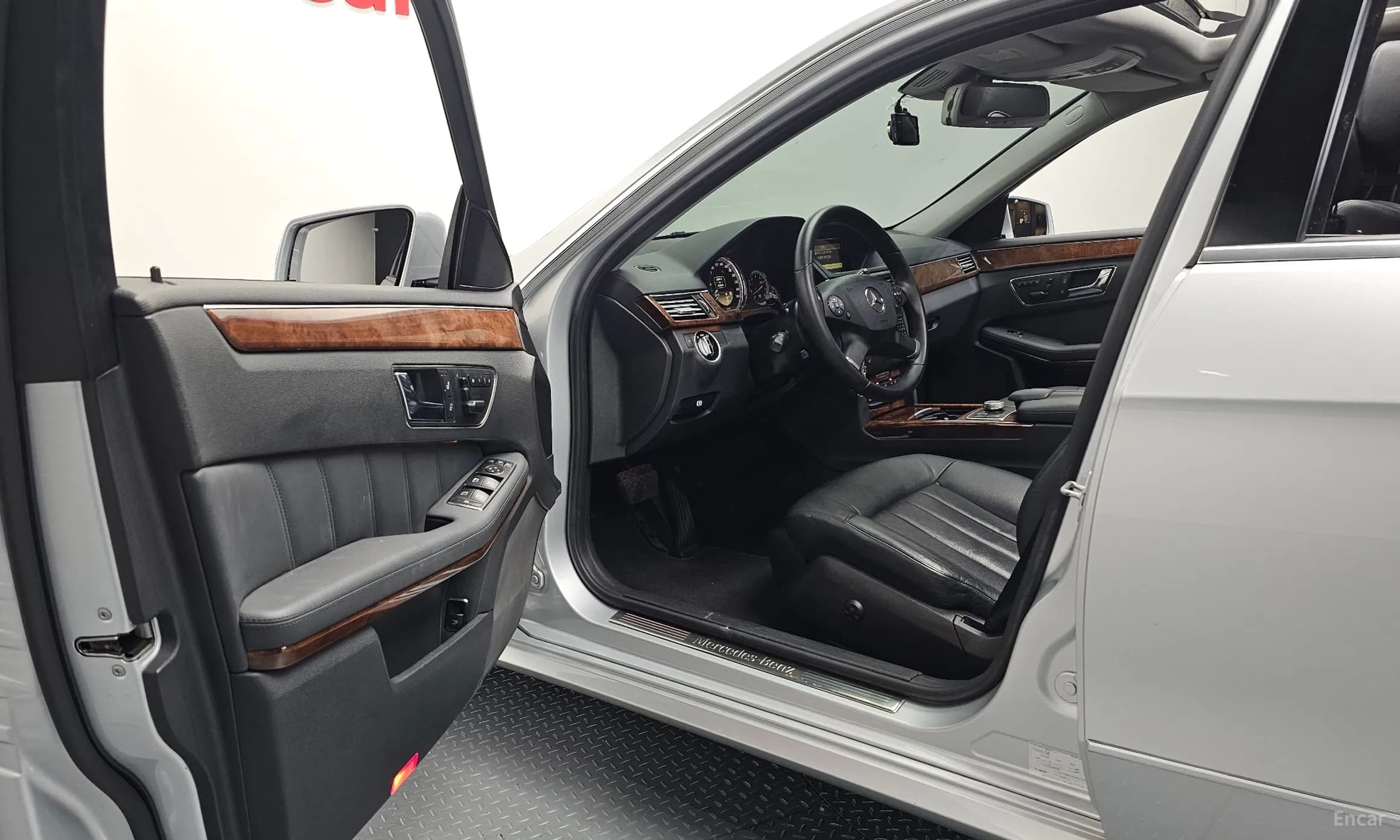 E-Class W212