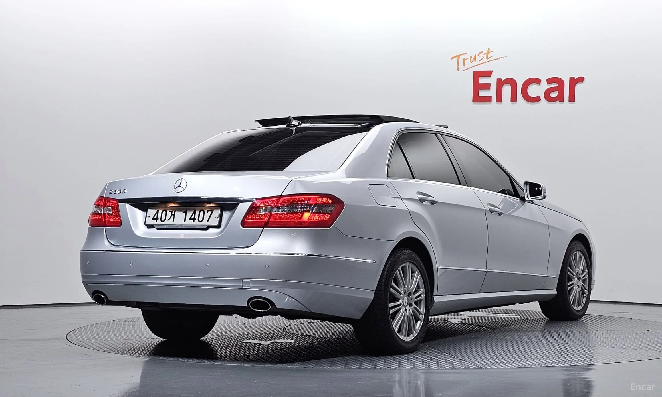E-Class W212