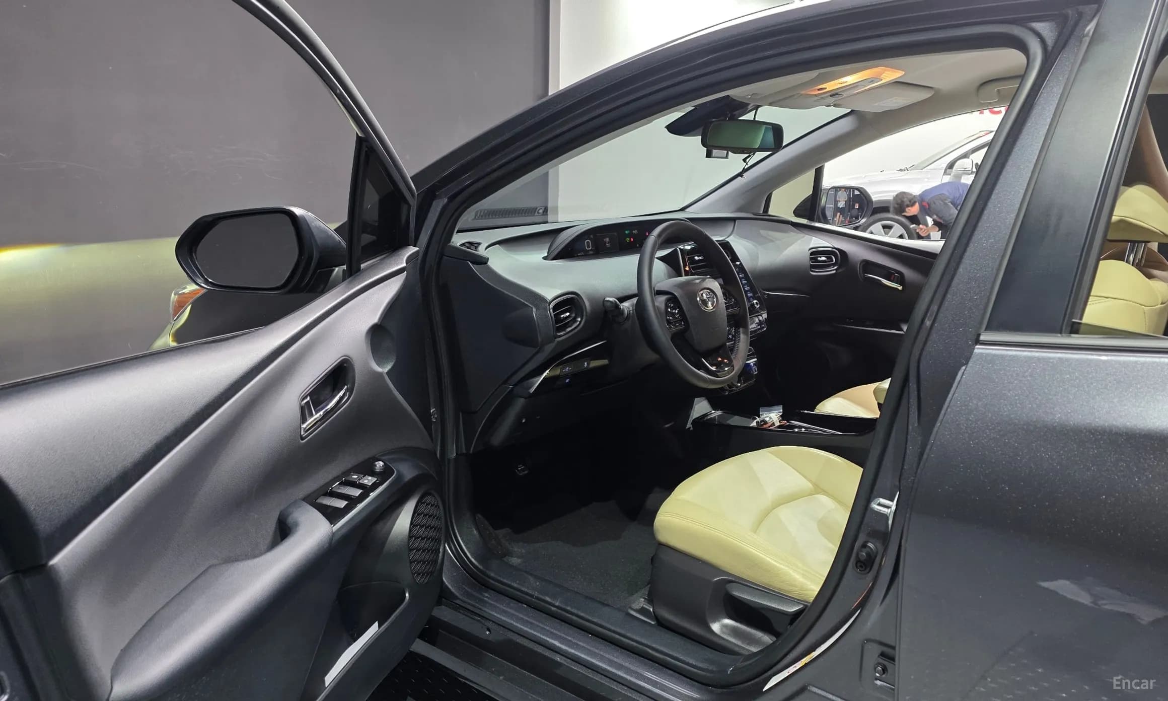 Prius 4th Generation