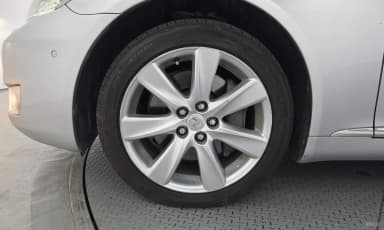 LS600hL
