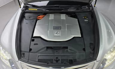 LS600hL
