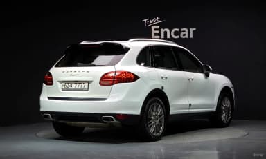 New Cayenne