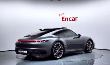 911 (992)