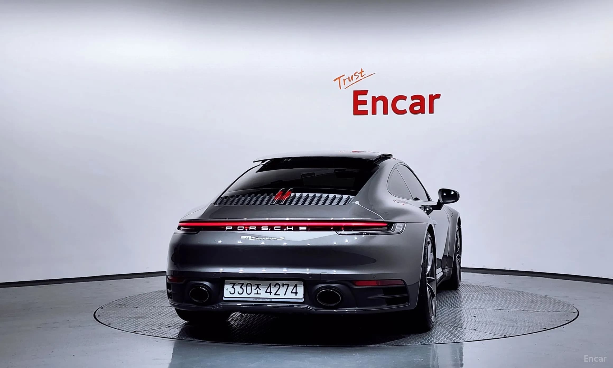 911 (992)