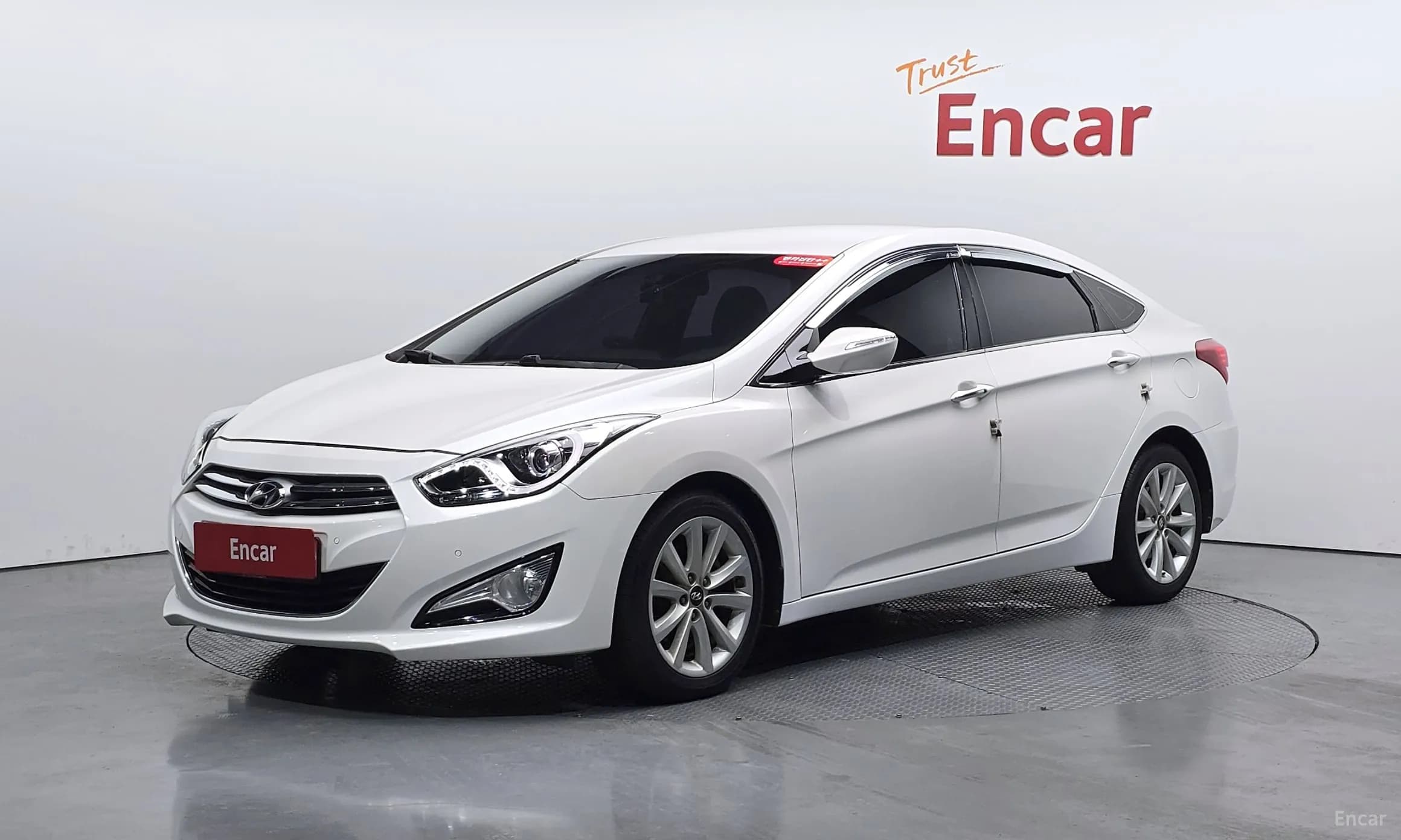 i40 Saloon