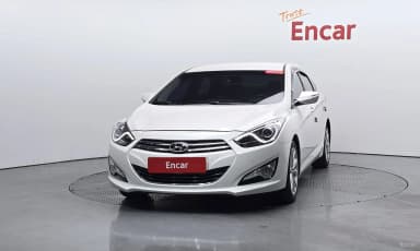 i40 Saloon