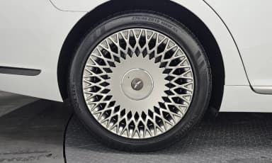 G90