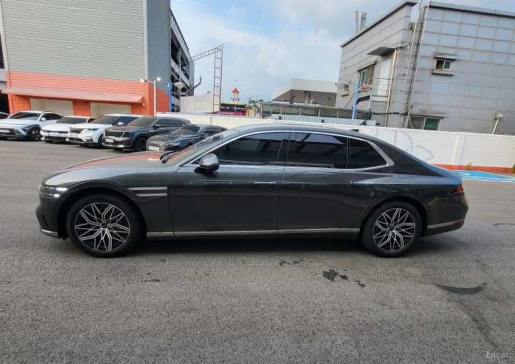 G90 (RS4)