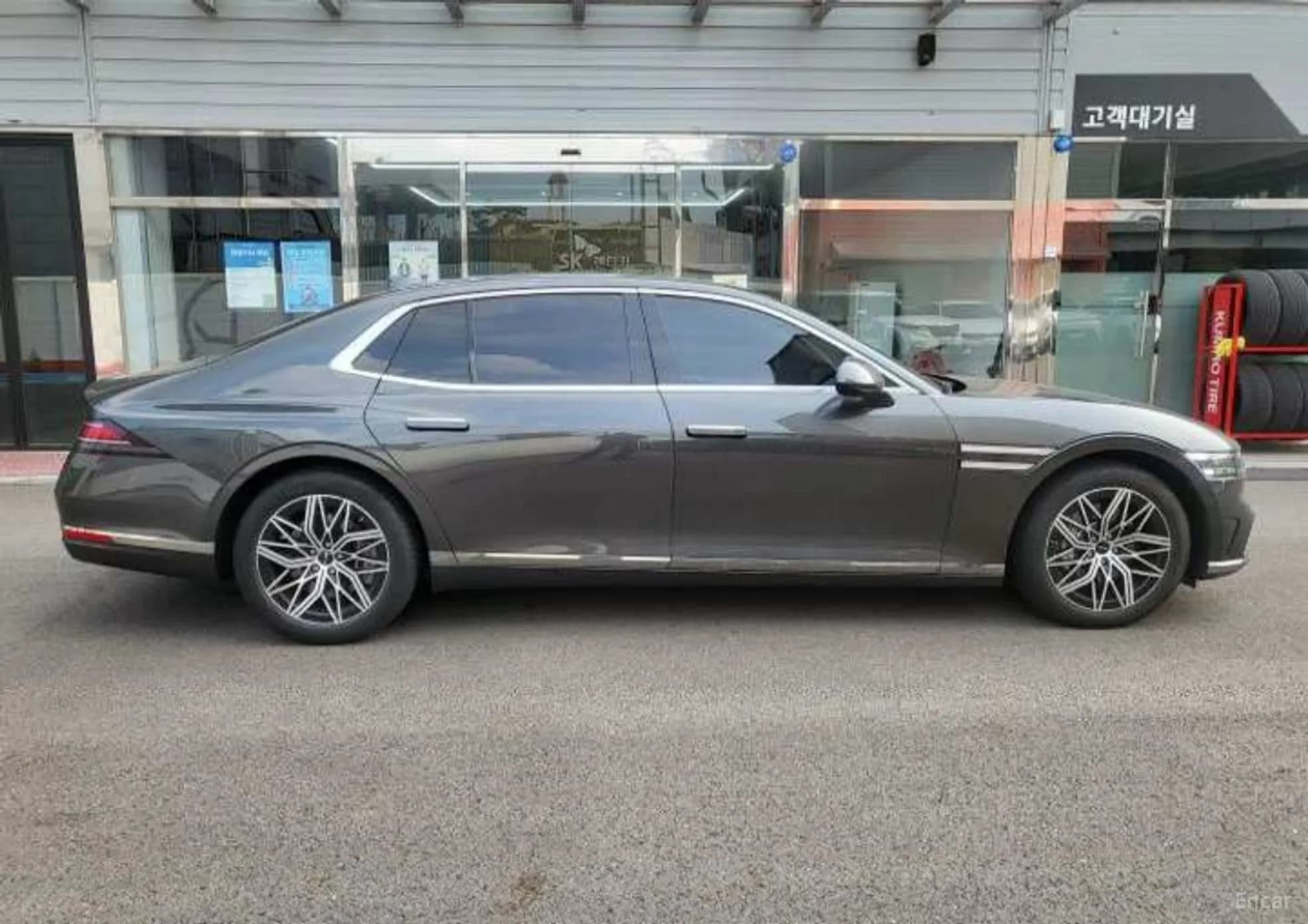 G90 (RS4)