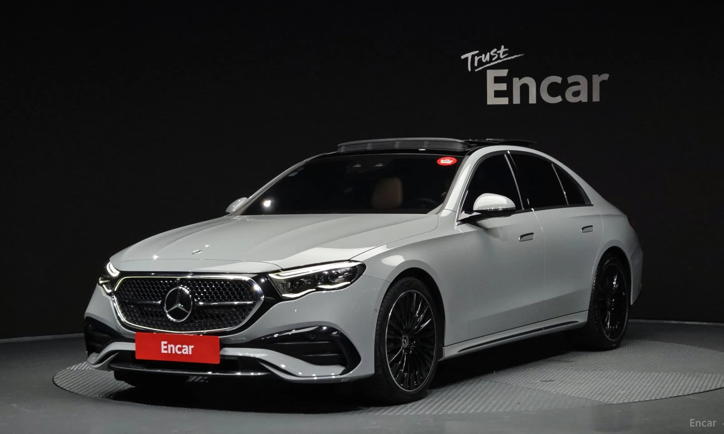 E-Class W214