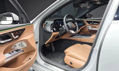 E-Class W214