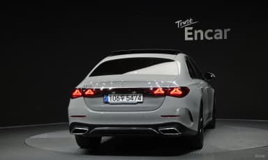 E-Class W214