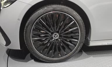 E-Class W214